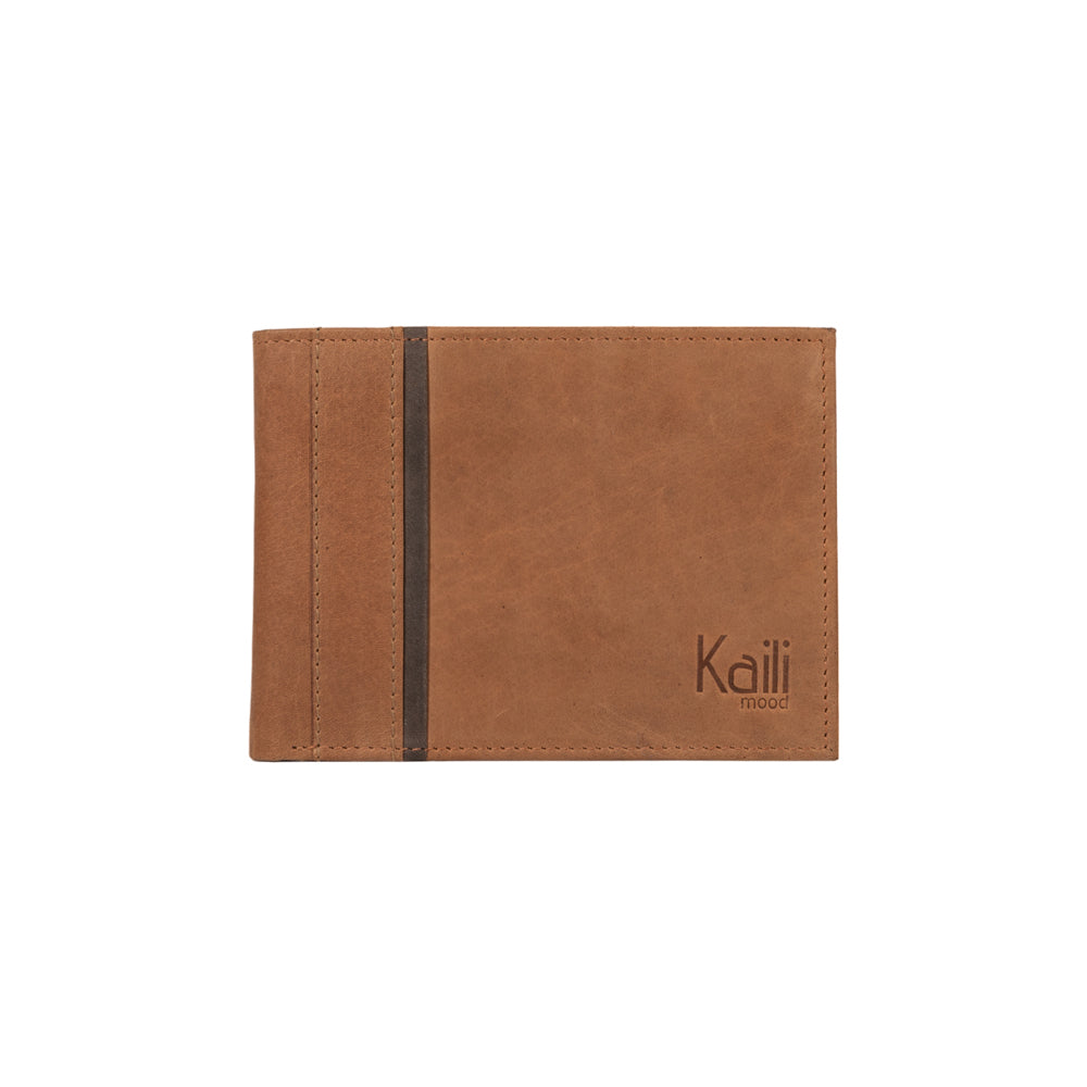 K12203UB | Men's wallet in genuine full-grain leather, Naked. Leather color. RFID protection. Size when closed: 12.5 x 9.5 x 2 cm. Packaging: gift box bottom/cover                        Portefeuille homme en cuir pleine fleur véritable, coloris Naked.