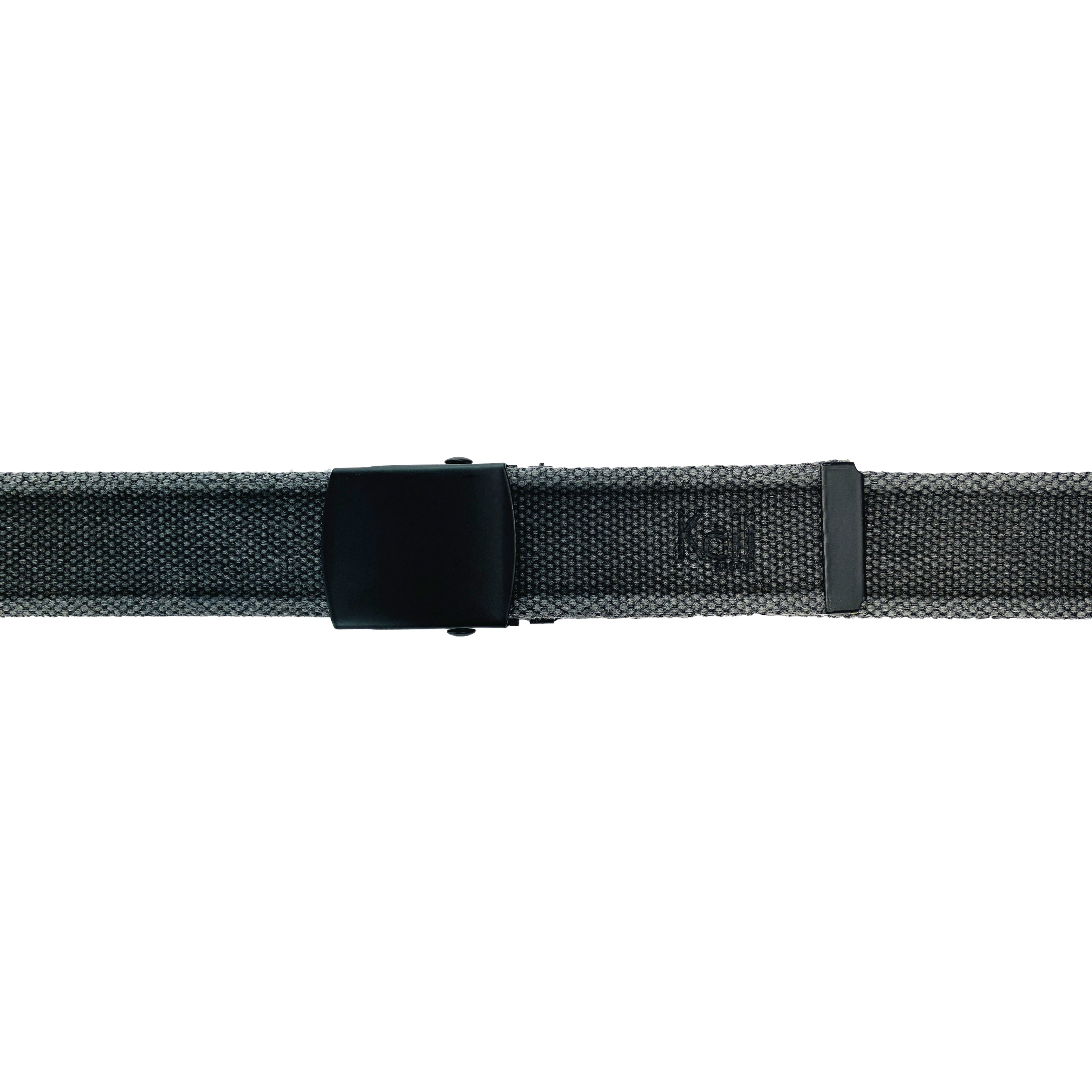 K4010KB | Cintura Nastro Canvas Stone Washed Col. Antracite con Fibbia Nero Opaco. Dimensioni: cm 125 x 4 x 0,5 Taglia Unica - Accorciabile. Confezione: Gift Box rigido fondo/coperchio                         Ceinture ruban en toile délavée anthracite